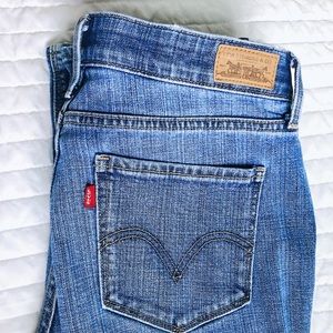 Levi’s 525 Boot Cut Jeans